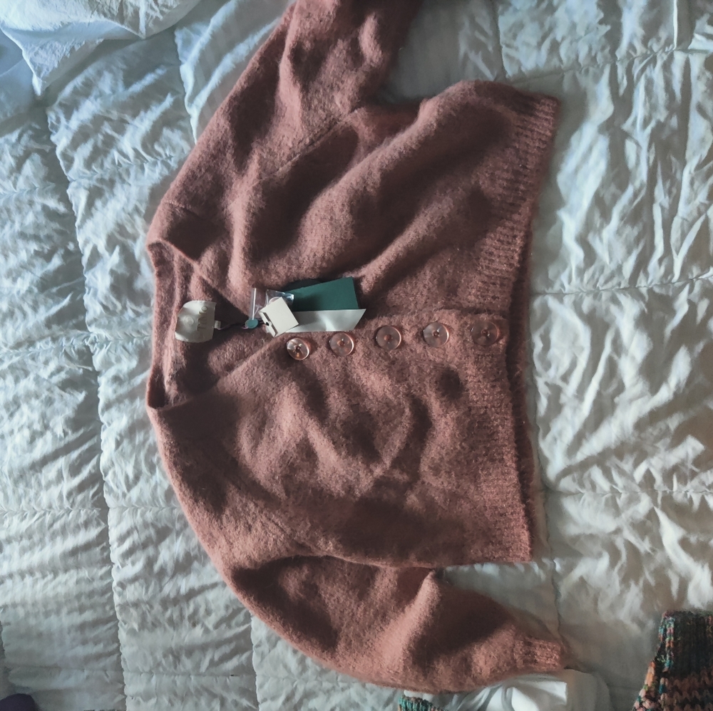 Sweater - Picture 2 of 3